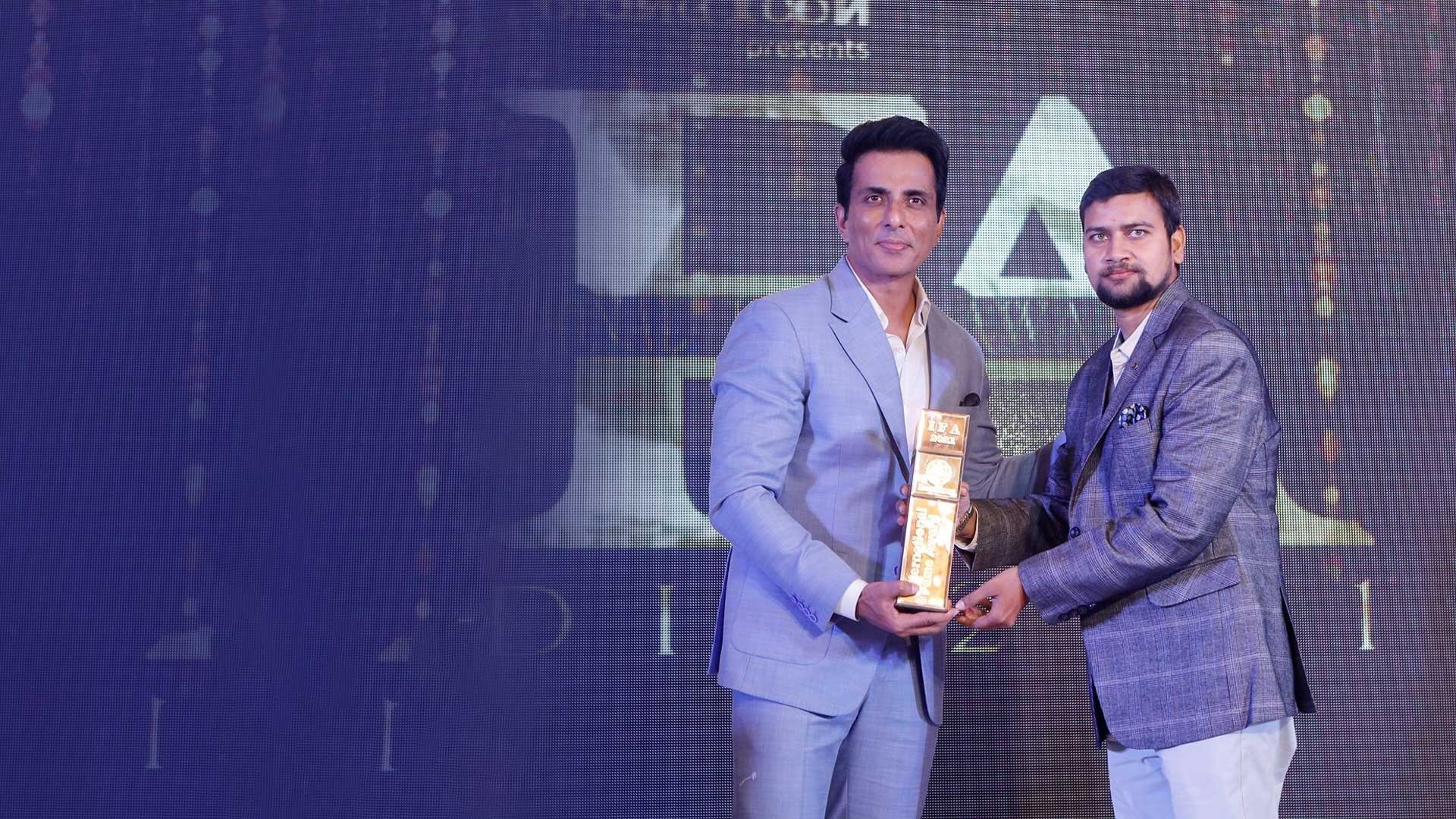 Winner of International Fame Awards 2021 in Mandi